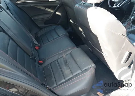 2015 Volkswagen Golf Gti 2.0T Se 4-Door из США, поврежденный, VIN 3VW4T7AU8FM040431